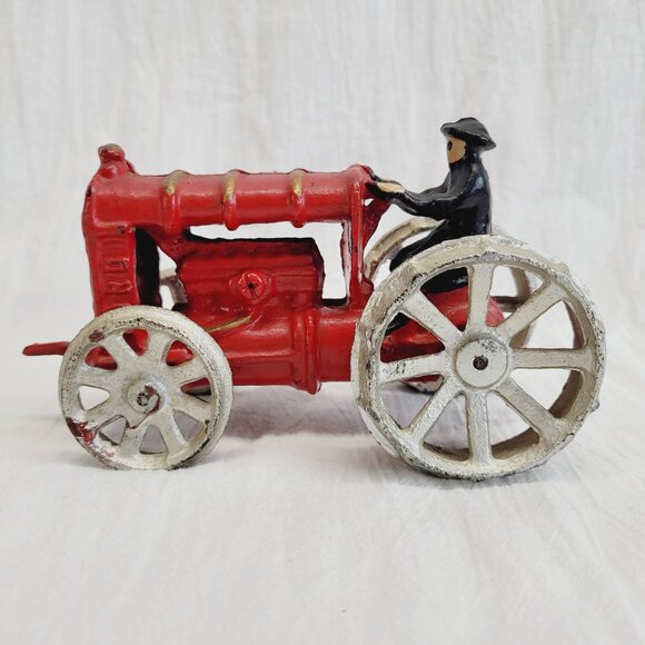 Vintage Cast Iron Tractor Toy - Tractor Cast Iron Toy - Vintage Farmer on Tracto - Picture 6 of 8